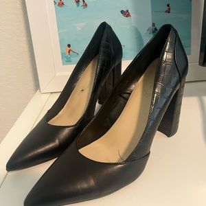 Black Pumps - Nine West // Perfect Condition